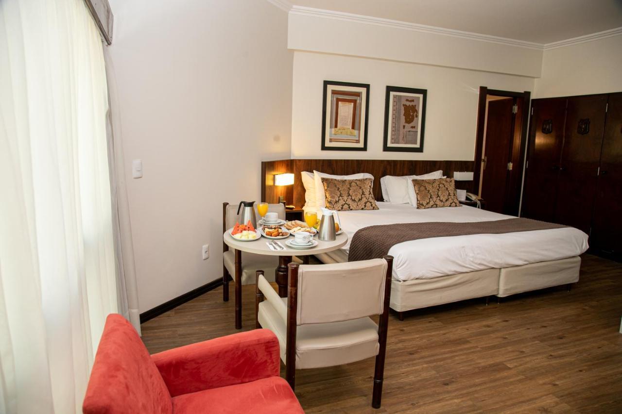 Suite Double Bed,1452852229:JPEG